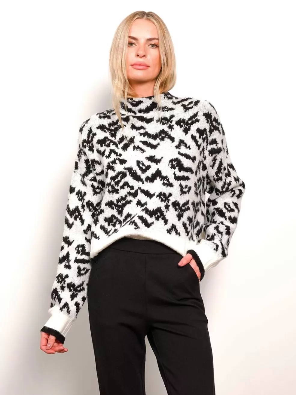 Best Sale Lola Mockneck Women Sweaters